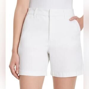 Gloria Vanderbilt Women's White Chino Shorts Size 14